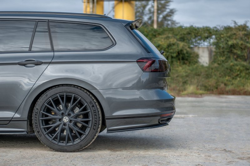 Maxton Heck Ansatz Flaps Diffusor für Volkswagen Passat R-Line B8 schwarz Hochglanz VW-PA-B8-RLINE-RSD1-G