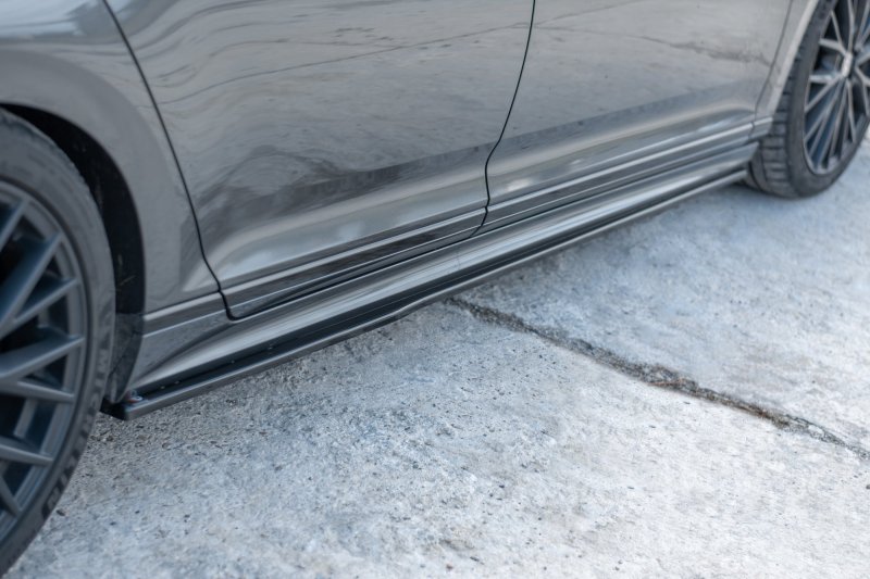 Maxton Seitenschweller Ansatz für Volkswagen Passat R-Line B8 Carbon Look  VW-PA-B8-RLINE-SD1-C