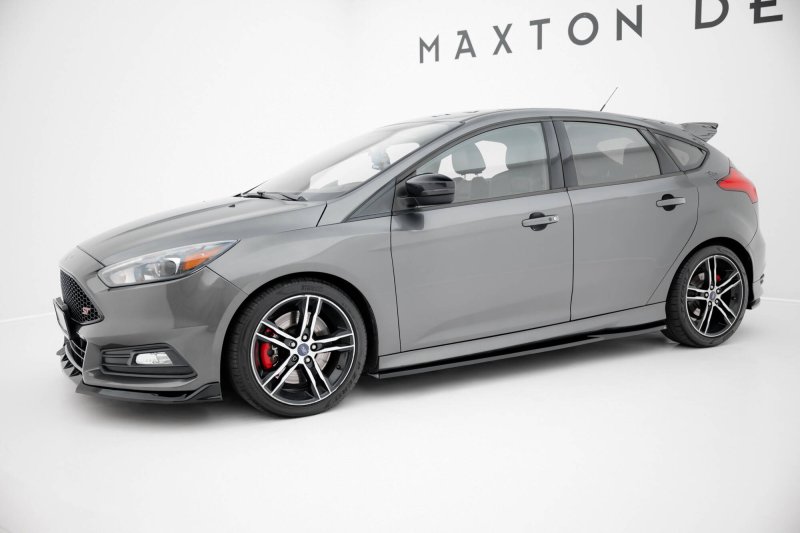 Maxton Seitenschweller Ansatz V.3 Ford Focus ST Mk3 schwarz Hochglanz FO-FO-3/3F-ST-SD3-G