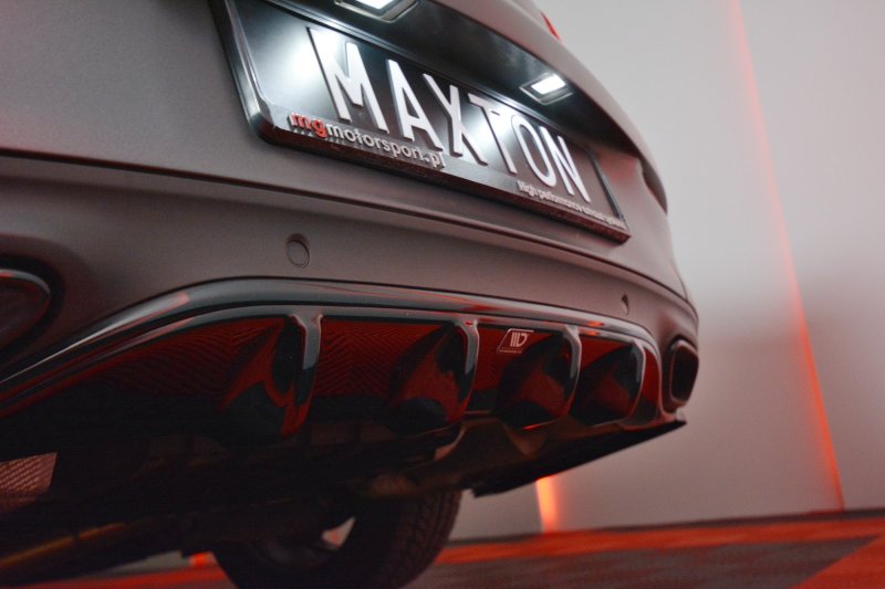 Maxton Diffusor Heck Ansatz für MERCEDES- BENZ C-KLASSE W205 COUPE AMG-LINE schwarz Hochglanz ME-C-205-AMGLINE-C-RS1-G