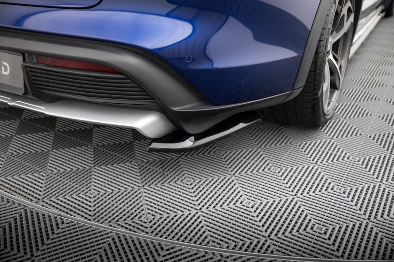 Maxton Heck Ansatz Flaps Diffusor Porsche Taycan Cross Turismo 4S schwarz Hochglanz PO-TAY-1-4S-CT-RSD1-G