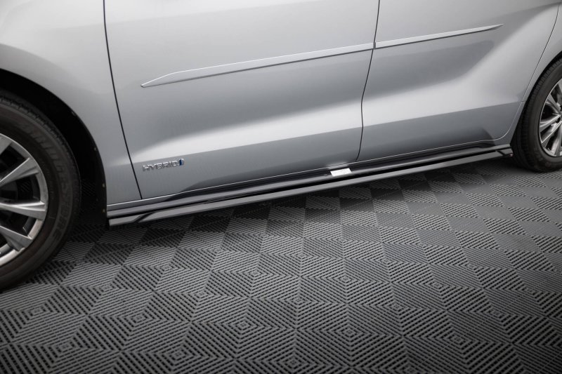 Maxton Seitenschweller Ansatz Toyota Sienna Mk4 schwarz Hochglanz TO-SI-4-SD1-G
