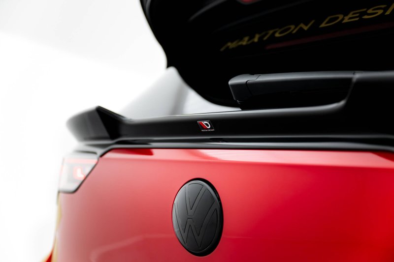 Maxton Unterer HeckSpoiler CAP Abrisskante 3D VW Golf GTI / GTI Clubsport / R / R-Line / GTE / GTD Mk8 / Mk8 Facelift schwarz Hochglanz VW-GO-8F-GTI-CS-CAP3D1-G