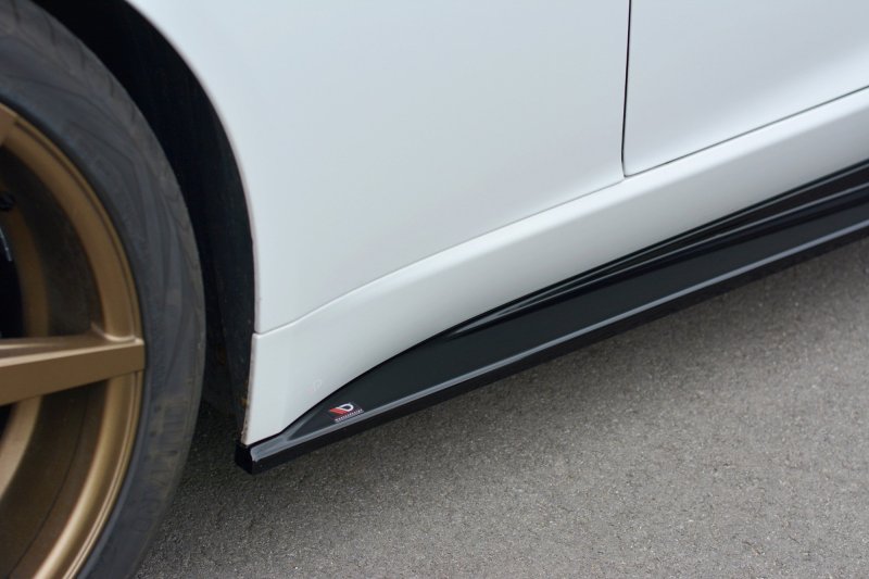 Maxton Seitenschweller Ansatz für JAGUAR F-TYPE schwarz Hochglanz JA-F-TYPE-1-SD1-G