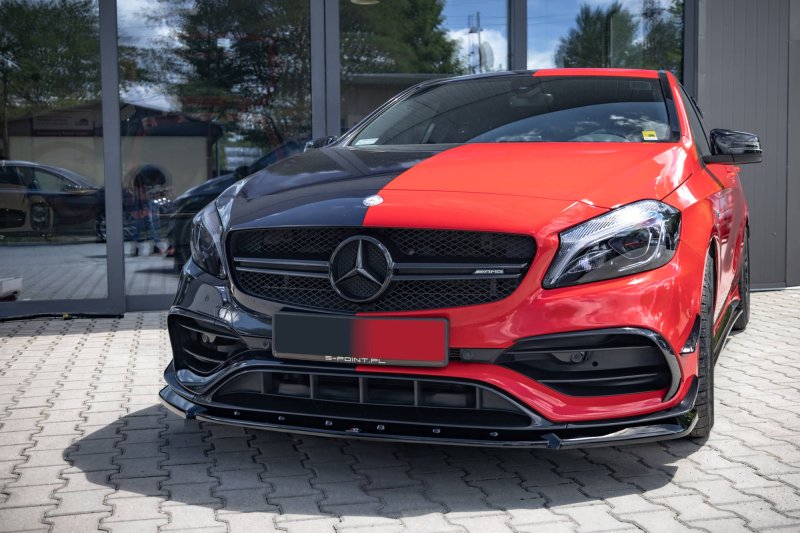 Maxton Front Ansatz V.1 für Mercedes-Benz A45 Aero W176 Facelift schwarz Hochglanz ME-A-176F-AMG-AERO-FD1-G