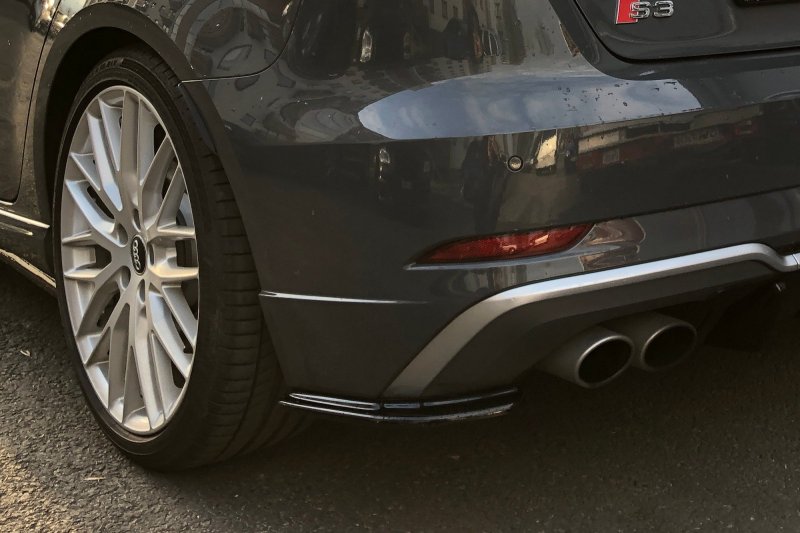 Maxton Heck Ansatz Flaps Diffusor für AUDI S3 8V FACELIFT schwarz Hochglanz AU-S3-3F-RSD1-G
