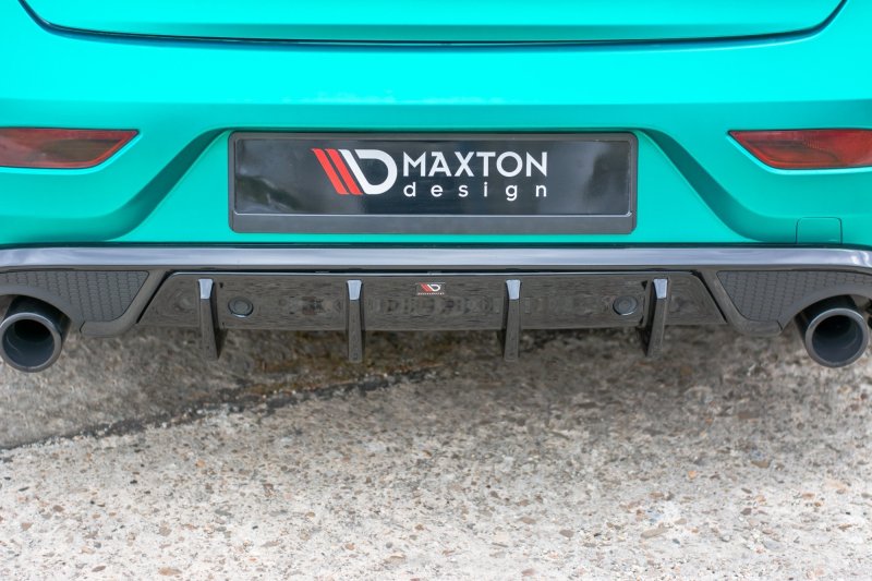 Maxton Diffusor Heck Ansatz für Volvo V40 R-design schwarz Hochglanz VO-V40-2-RDESIGN-RS1-G
