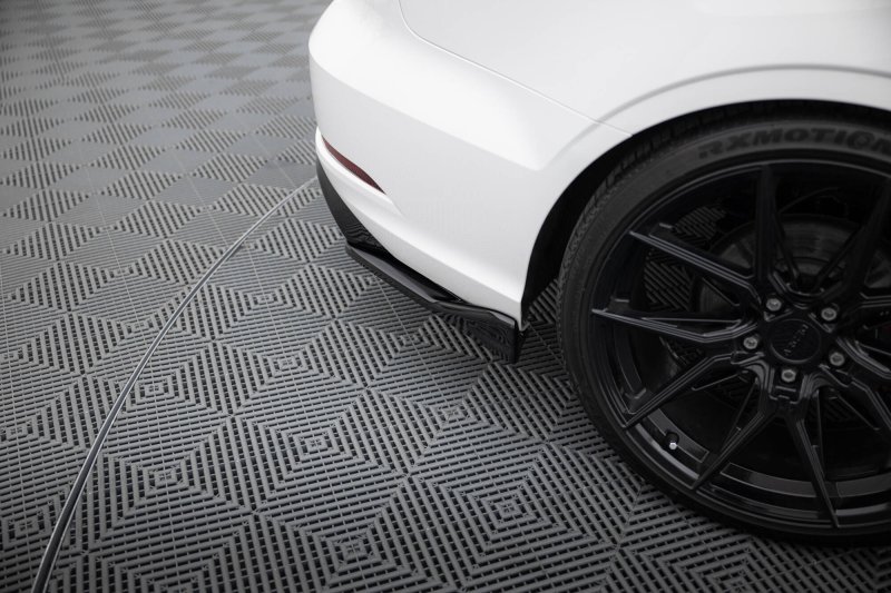 Maxton Heck Ansatz Flaps Diffusor V.2 Audi A3 Limousine 8V Facelift schwarz Hochglanz AU-A3-8VF-S-RSD2-G