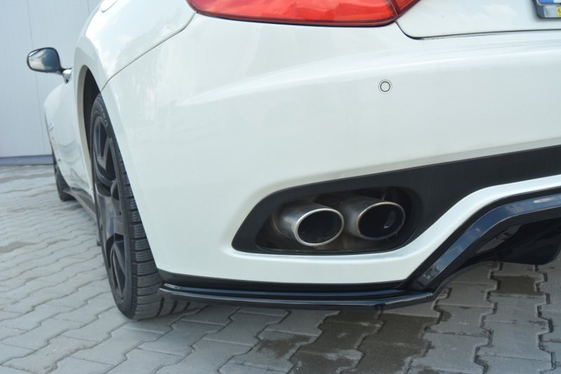 Maxton Heck Ansatz Flaps Diffusor V.2 für MASERATI GRANTURISMO 2007-2011 schwarz Hochglanz MS-GT-1-RSD2-G