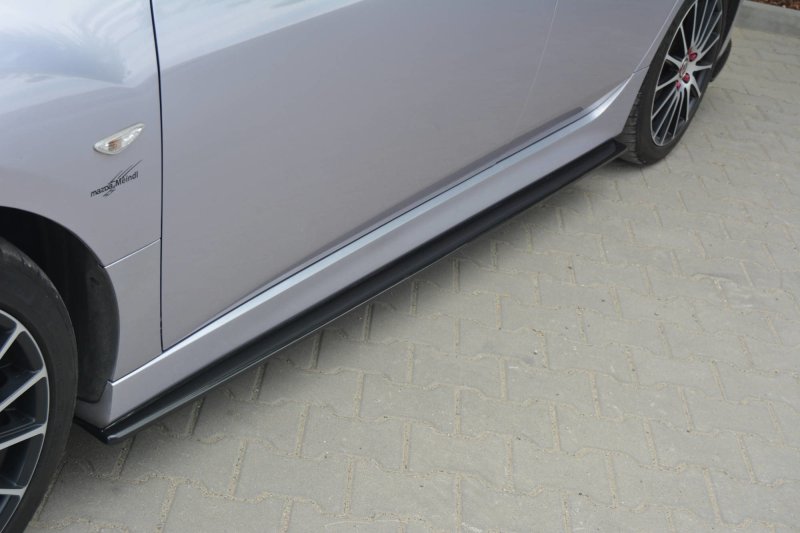 Maxton Seitenschweller Ansatz für MAZDA 6 MK2 SPORT HATCH (GH-SERIES) vor Facelift schwarz Hochglanz MA-6-2-SPORT-SD1-G