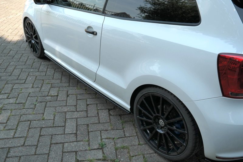 Maxton Seitenschweller Ansatz für VOLKSWAGEN Polo 6R R WRC schwarz Hochglanz VW-PO-5-WRC-SD1-G