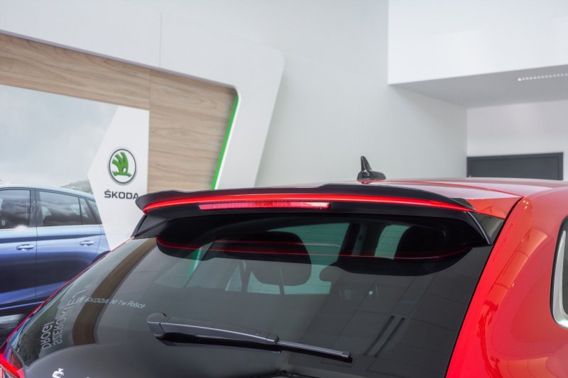Maxton Spoiler CAP für Skoda Scala schwarz Hochglanz SK-SC-1-CAP1-G