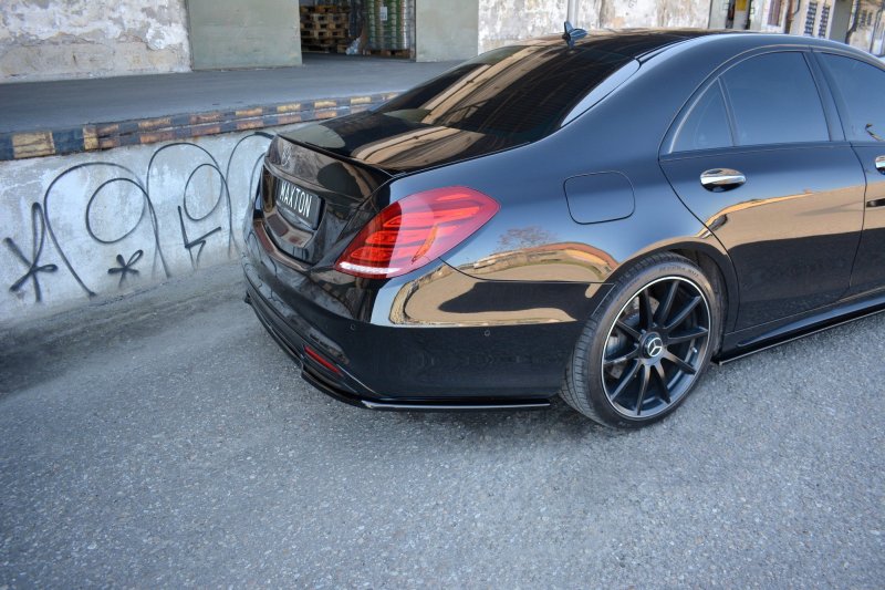 Maxton Mittlerer Diffusor Heck Ansatz für Mercedes S-KLASSE AMG-LINE W222 schwarz Hochglanz ME-S-222-AMGLINE-RD1-G