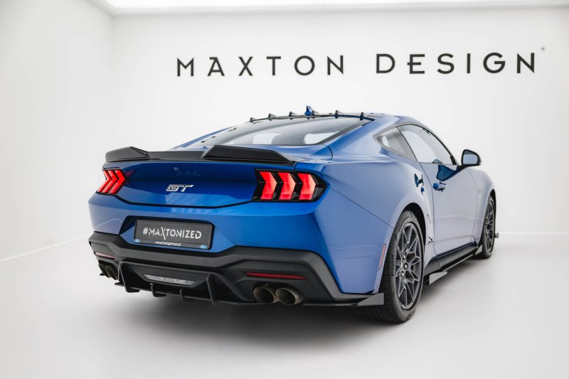 Maxton Street Pro Heckschürze Ford Mustang GT Mk7 FOMU7GTCNC-RS1B+BRBI