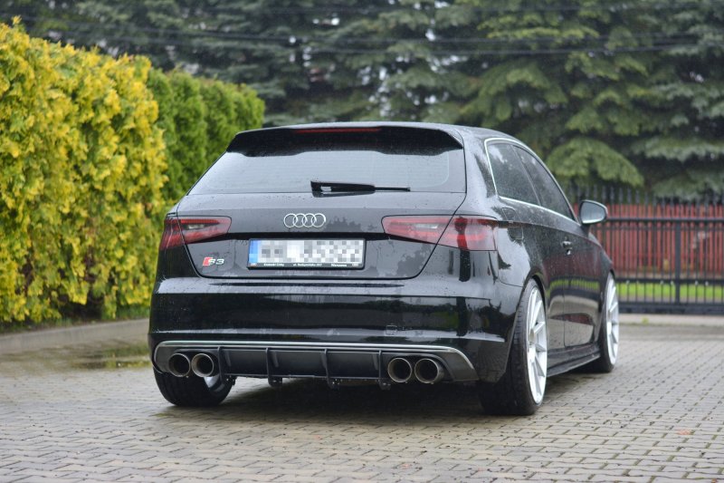 Maxton Heckschürze für Audi S3 / A3 S-Line 8V Hatchback / Sportback AU-S3-3-CNC-RS1