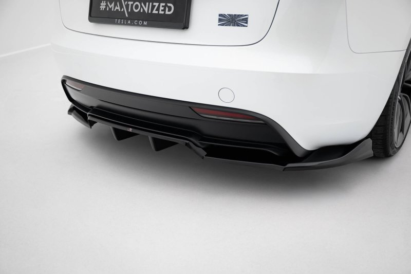 Maxton Mittlerer Cup Diffusor Heck Ansatz V.1 Tesla Model 3 Performance Mk1 Facelift schwarz Hochglanz TE-MODEL3-1F-PFC-RD1G+RD3-G