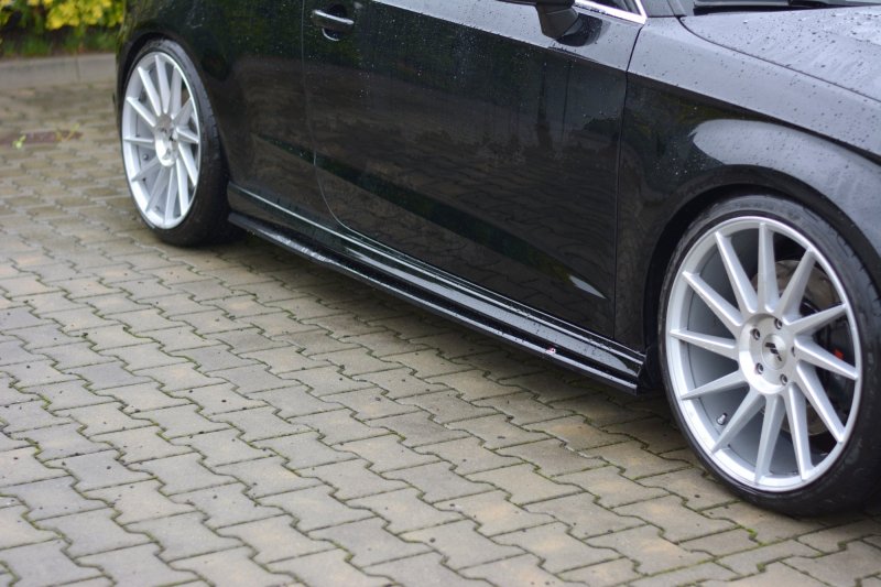 Maxton Seitenschweller Ansatz für Audi S3 / A3 S-Line 8V / 8V FL Hatchback schwarz Hochglanz AU-S3-3-3D-SD1-G