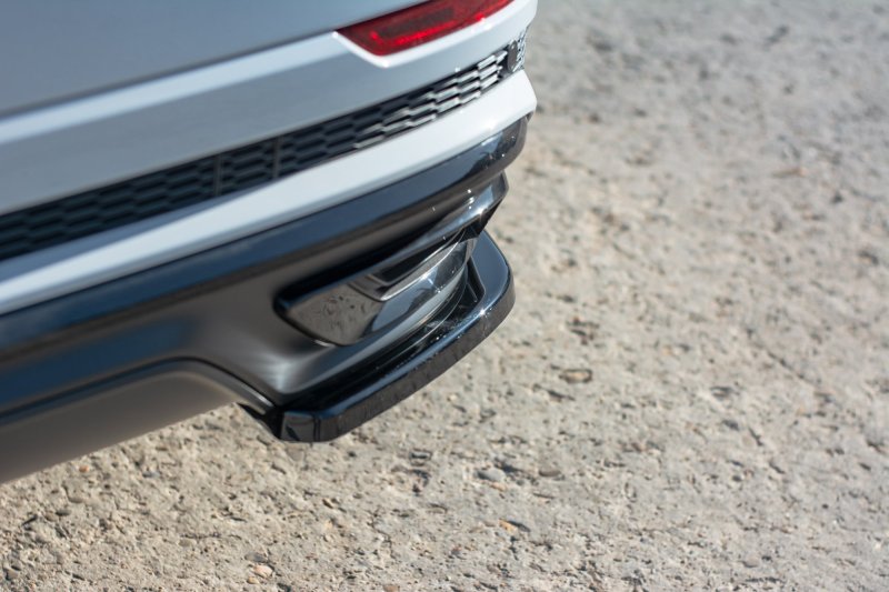 Maxton Heck Ansatz Flaps Diffusor für Audi Q8 S-line schwarz Hochglanz AU-Q8-1-SLINE-RSD1-G