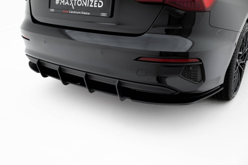 Maxton Street Pro Heckschürze Audi A3 Limousine 8Y AUA38YSCNC-RS1B+BRBI