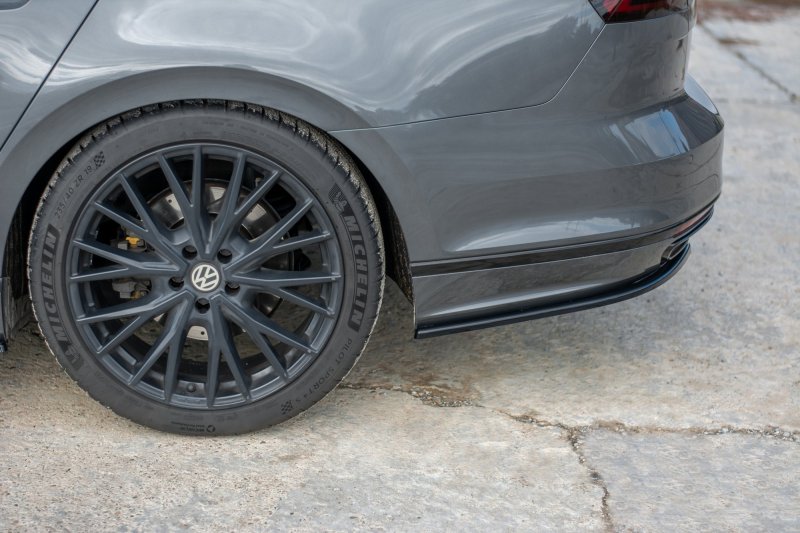 Maxton Heck Ansatz Flaps Diffusor für Volkswagen Passat R-Line B8 schwarz Hochglanz VW-PA-B8-RLINE-RSD1-G