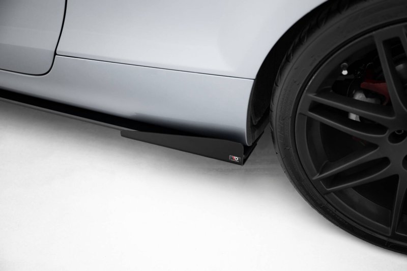Maxton Street Pro Seitenschweller Ansatz + Flaps Audi TT S / TT S-Line 8J Facelift schwarz Hochglanz AUTT2SLINECNC-SD1B+SF1-G