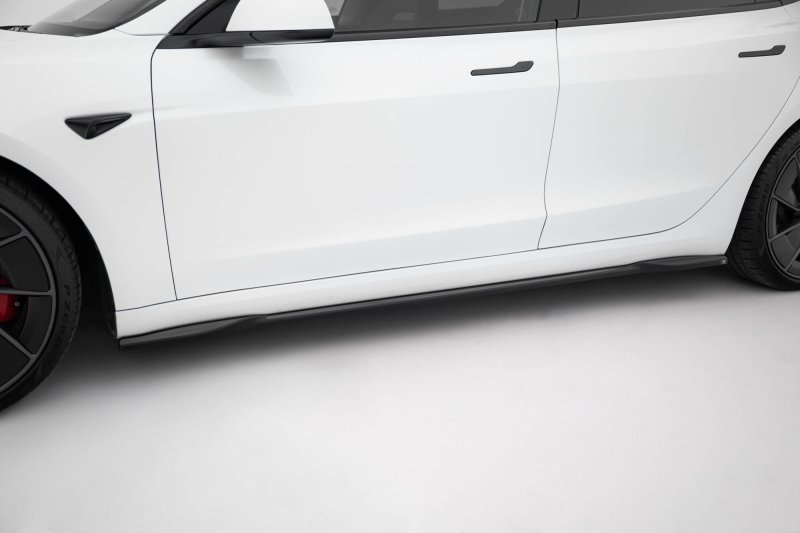 Maxton Seitenschweller Ansatz V.2 Tesla Model 3 Performance Mk1 Facelift schwarz Hochglanz TE-MODEL3-1F-SD2-G