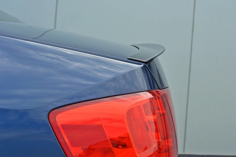 Maxton Spoiler CAP für VOLKSWAGEN JETTA MK6 SEDAN vor Facelift schwarz Hochglanz VW-JE-6-CAP1-G