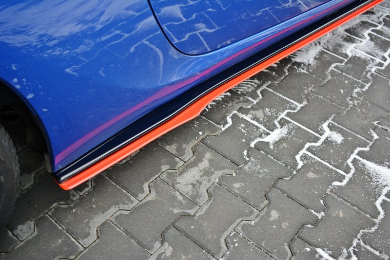 Maxton Seitenschweller Ansatz für V.2 für SUBARU BRZ/ TOYOTA GT86 FACELIFT  schwarz Hochglanz SU-BRZ-1F-SD1RRED+SD1-G