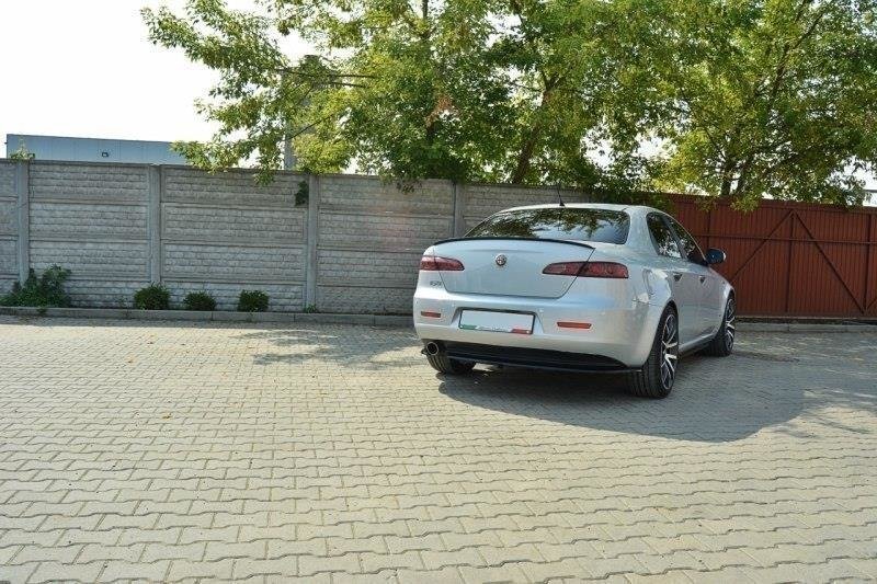 Maxton Spoiler CAP für ALFA ROMEO 159 schwarz Hochglanz AL-159-CAP1-G
