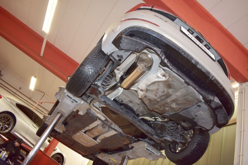 Friedrich Motorsport Sportendschalldämpfer Skoda Scala 972539T