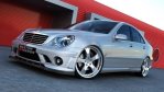 Maxton Front Ansatz für (FÜR ME-C-203-AMG204-F1 STOßSTANGE) schwarz Hochglanz ME-C203-AMG204-FD1-G